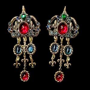 Banana Bob Moghul theme chandelier earrings Ruby emerald sapphire glass clips